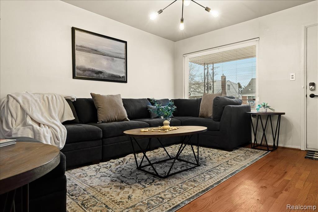 673 Winchester Avenue, Lincoln Park, MI 48146 — Photo 12