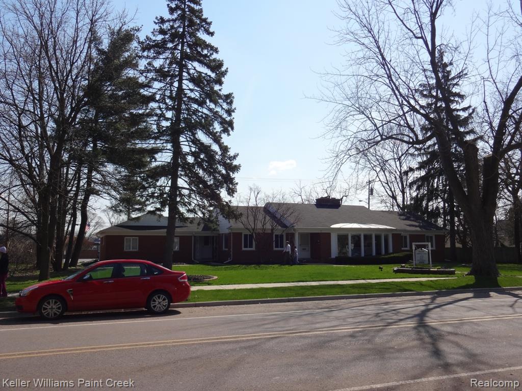 45280 Cass Avenue, Utica, MI 48317 — Photo 9