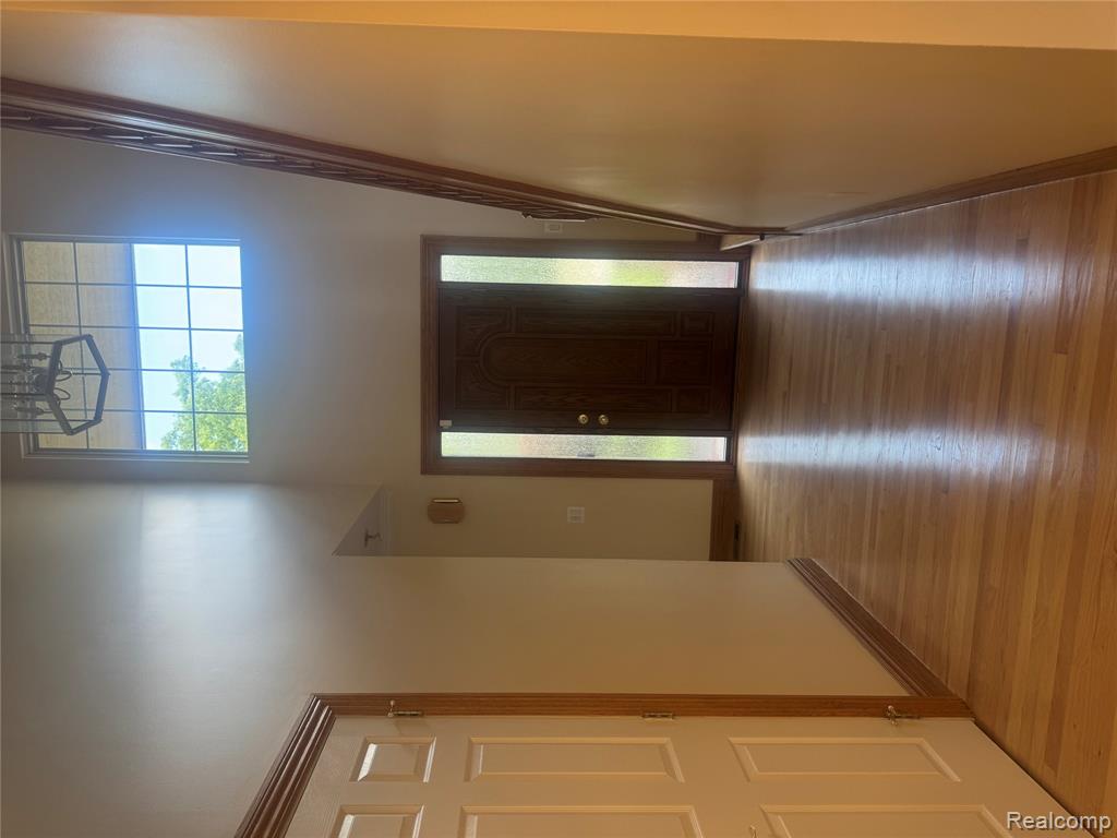 5245 Riverwalk Trail, Commerce Twp, MI 48382 — Photo 18
