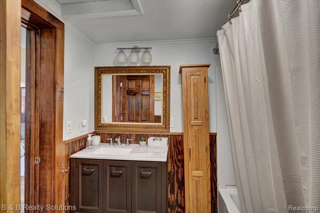 6624 Jefferson Road, North Branch, MI 48461 — Photo 16