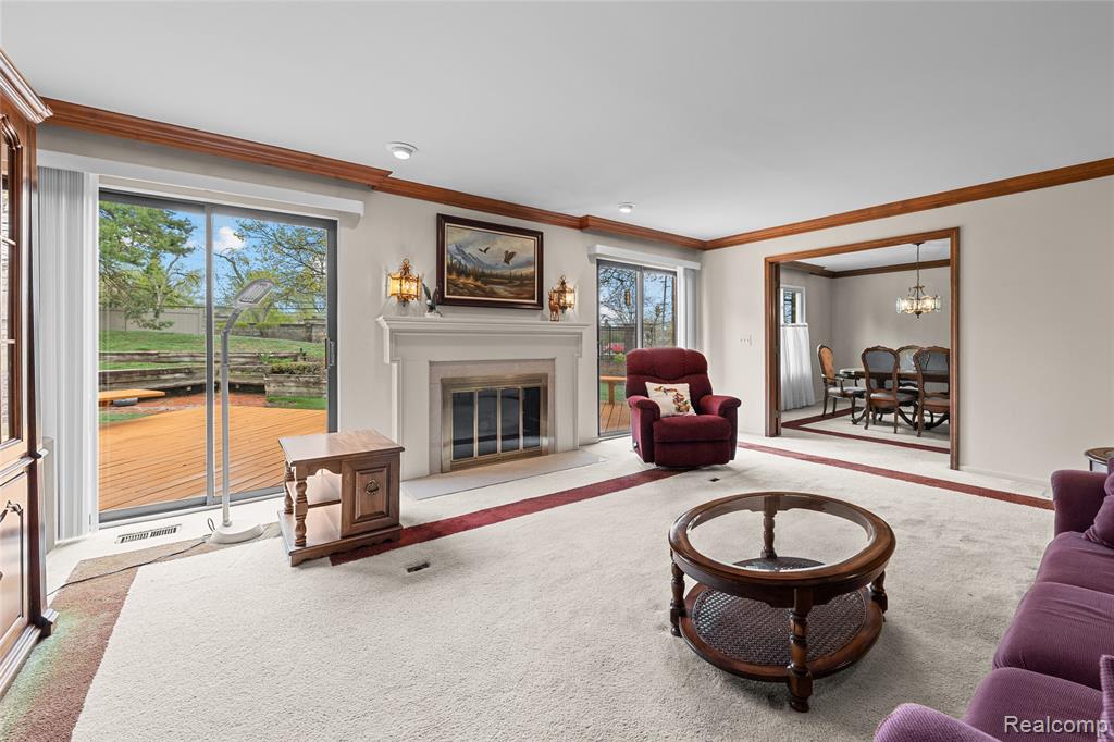 897 Augusta Drive, Rochester Hills, MI 48309 — Photo 23