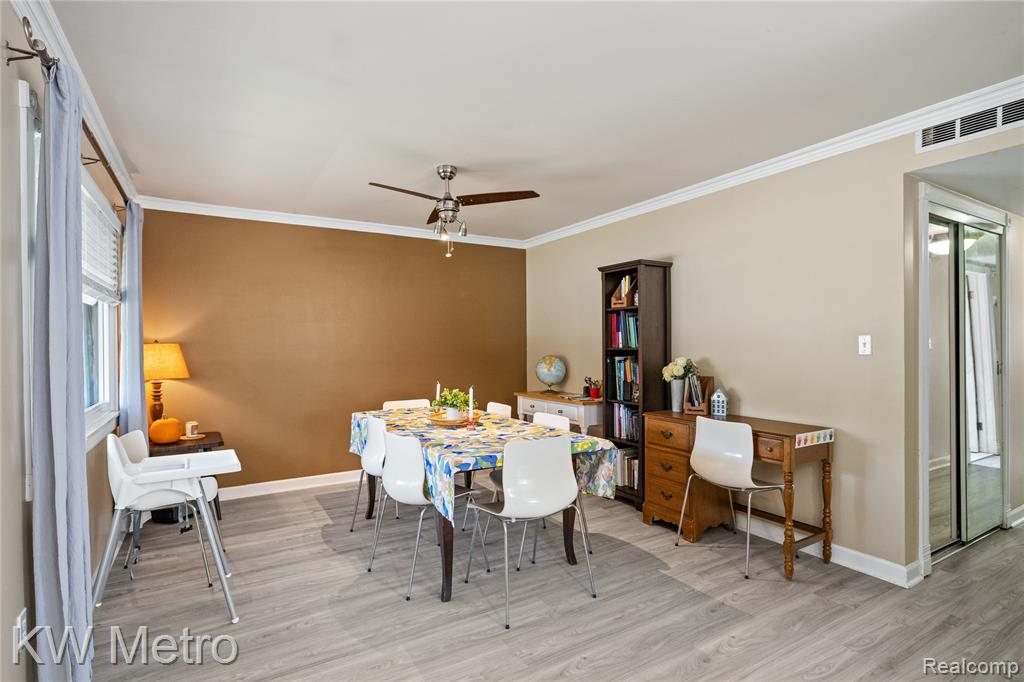 808 Kettering Avenue, Pontiac, MI 48340 — Photo 17