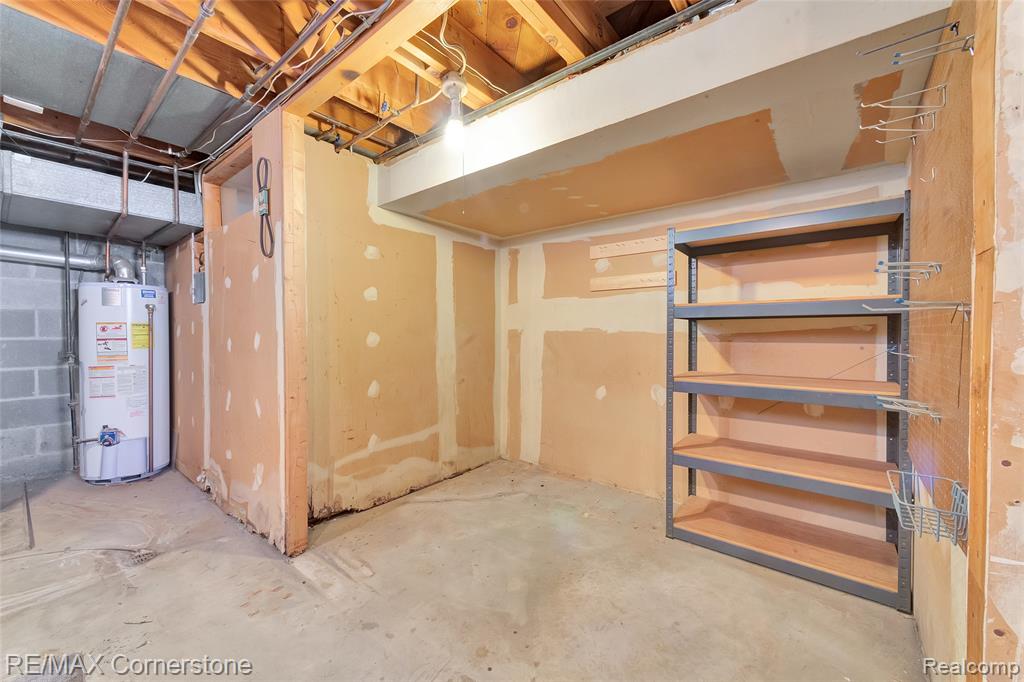 5760 Linden Drive, Dearborn Heights, MI 48127 — Photo 32