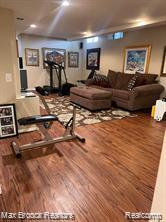 4784 S VALLEYVIEW Road, West Bloomfield, MI 48323 — Photo 10