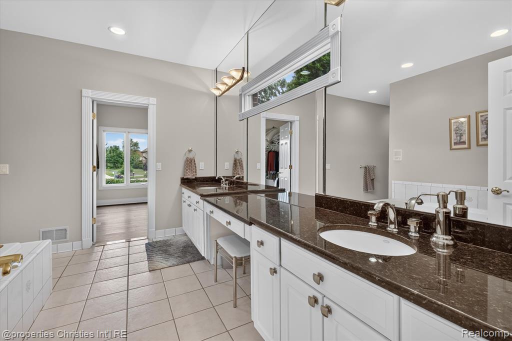 11808 Landers Drive, Plymouth, MI 48170 — Photo 30