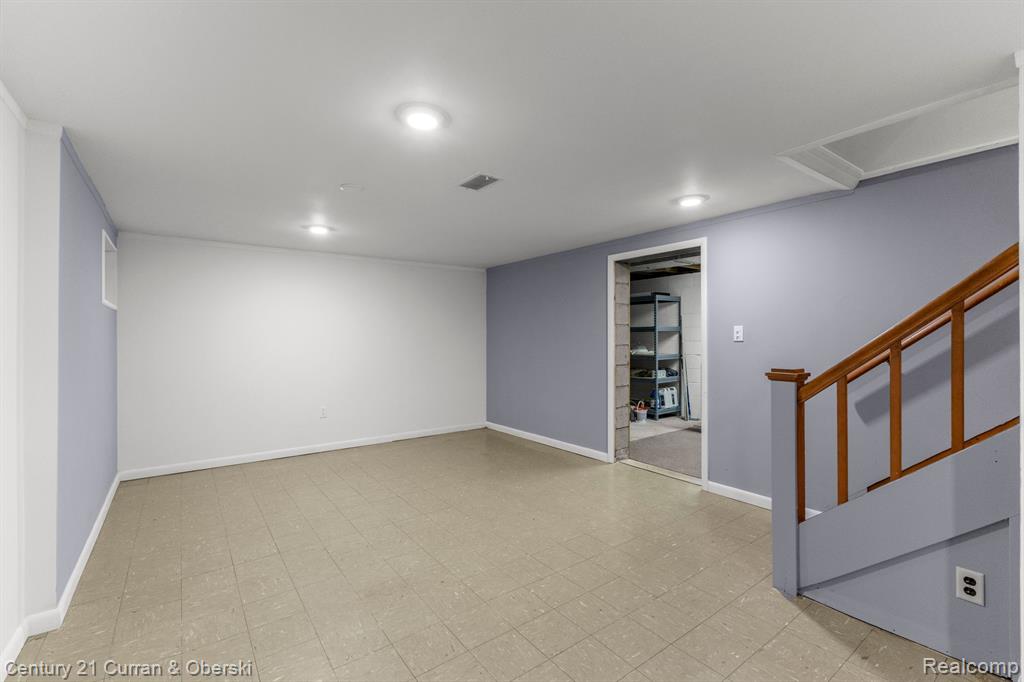 446 LINDEN Court, Saline, MI 48176 — Photo 38