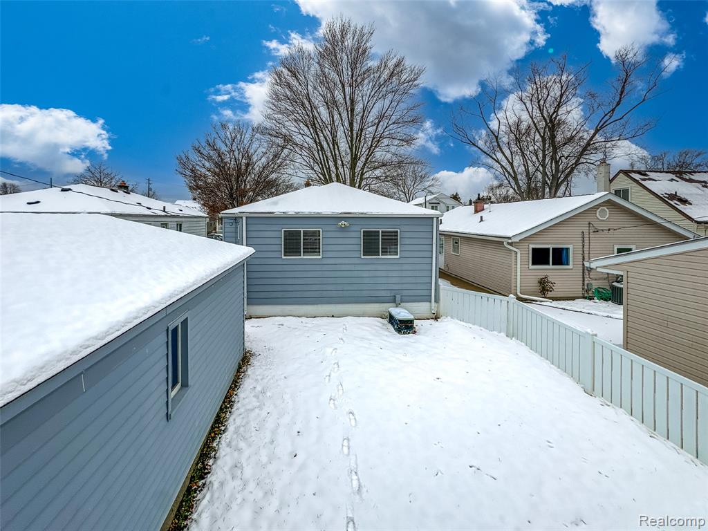 3528 Phillips Avenue, Berkley, MI 48072 — Photo 29