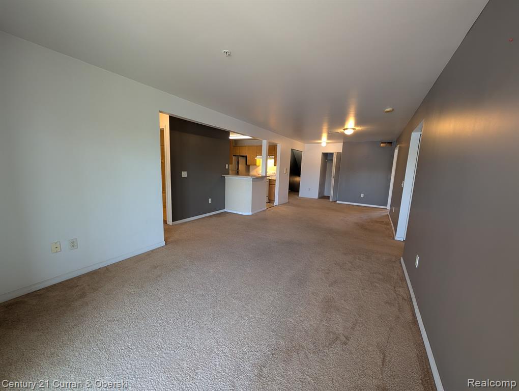 850 AMANDA Lane, Pontiac, MI 48340 — Photo 8