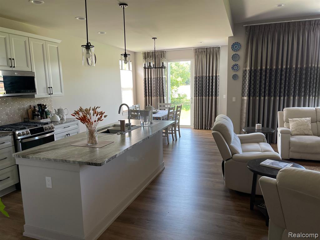 9229 TULIP, Plymouth, MI 48170 — Photo 56