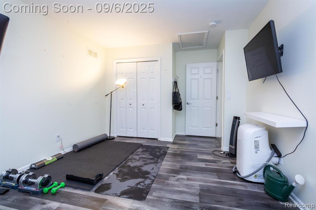 3092 Greenwich Court, Canton, MI 48188 — Photo 36