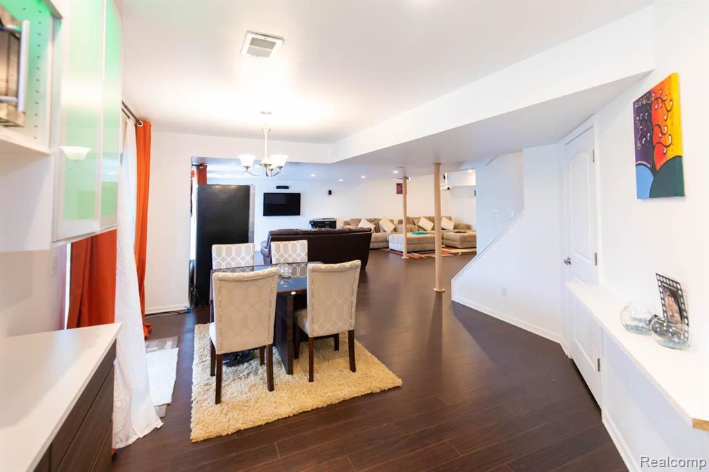 51040 UPLAND VIEW Street, Canton, MI 48188 — Photo 43