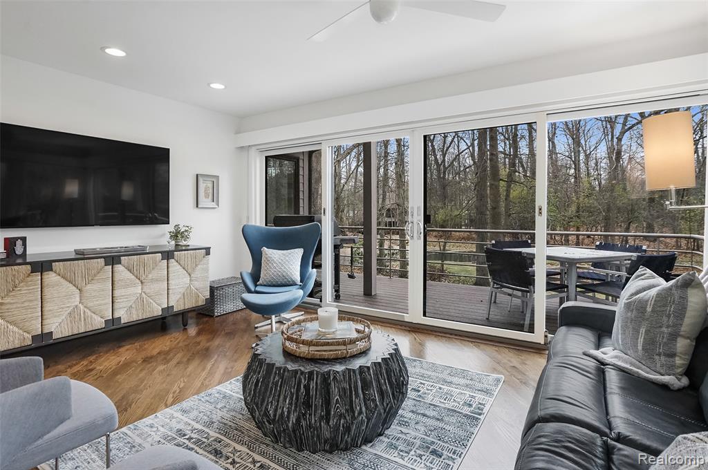 4766 Overton Cove, Bloomfield Hills, MI 48302 — Photo 21