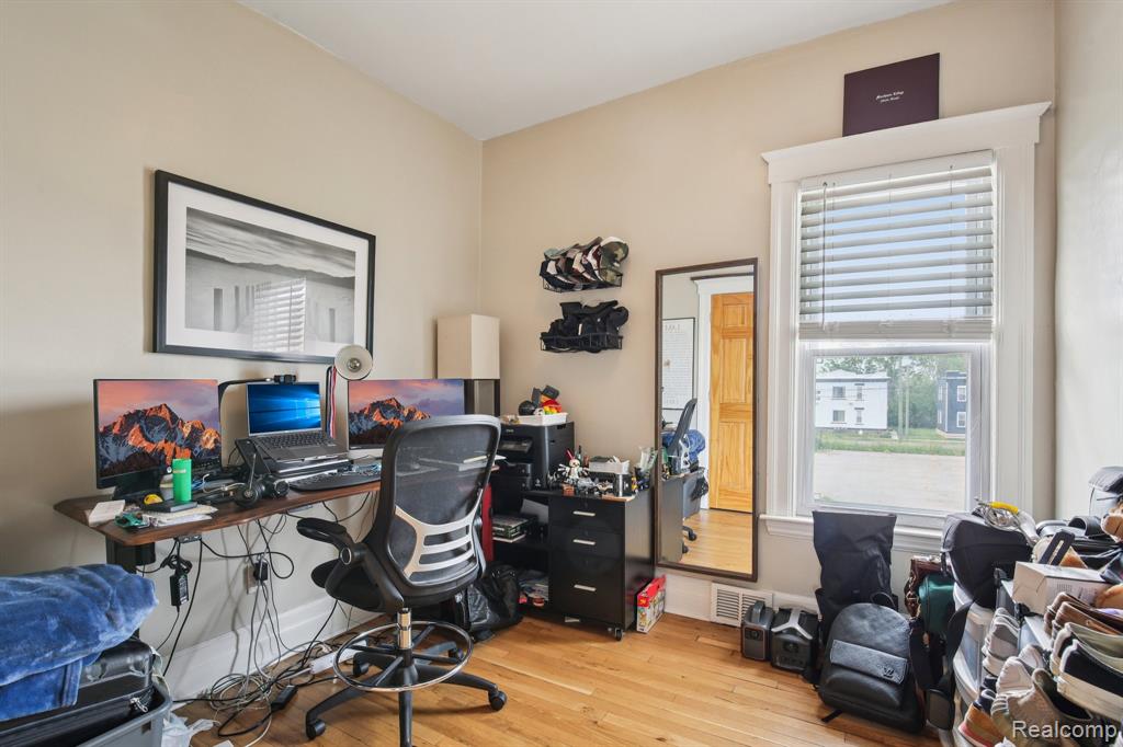 7370 Cameron St, Detroit, MI 48211 — Photo 6