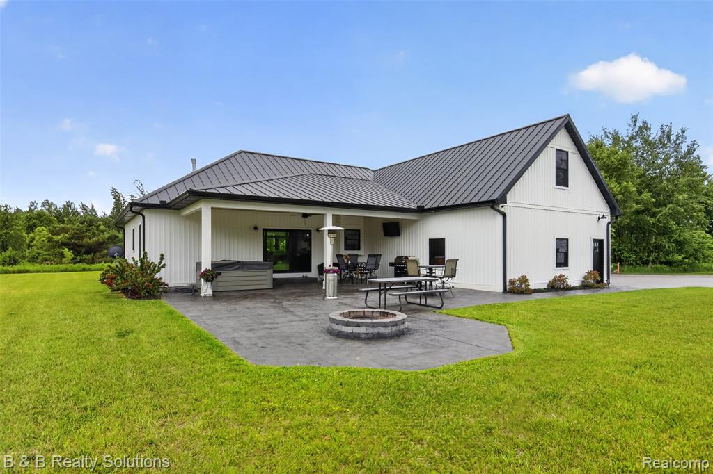 6204 Fish Lake Road, North Branch, MI 48461 — Photo 55