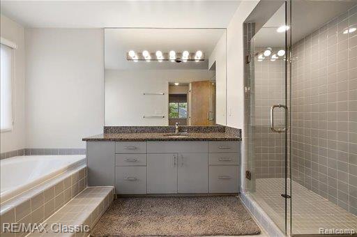 5511 maple leaf Court, West Bloomfield, MI — Photo 23