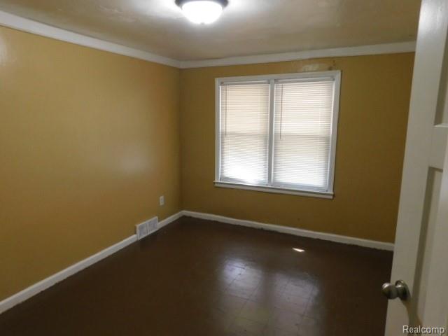 15864 BRINGARD Drive, Detroit, MI 48205 — Photo 9