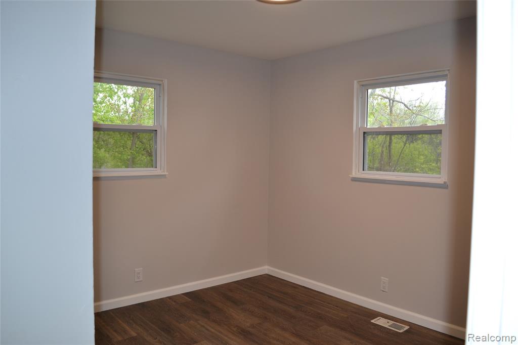 243 Campbell Street, Clio, MI 48420 — Photo 11