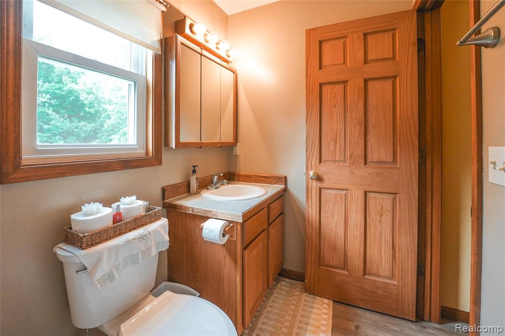 6454 S State Road, Bancroft, MI 48414 — Photo 16