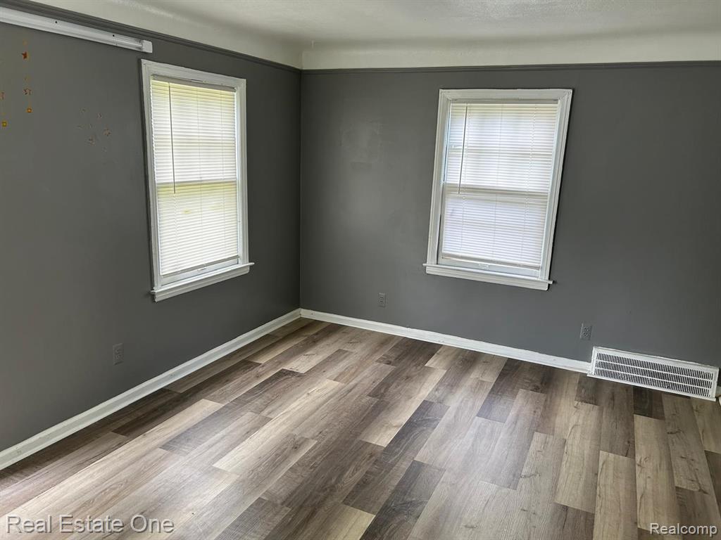 6403 Faust Avenue - Photo 4