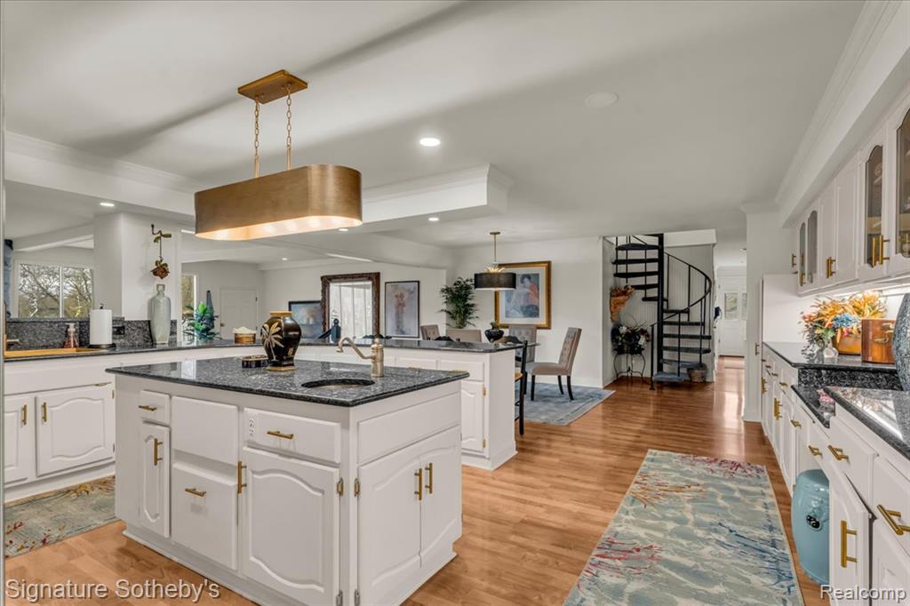 38383 Saddle Lane, Clinton Twp, MI 48036 — Photo 31