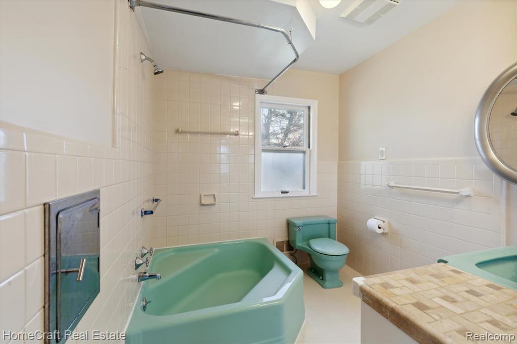 9624 ROCKLAND, Redford, MI 48239 — Photo 33