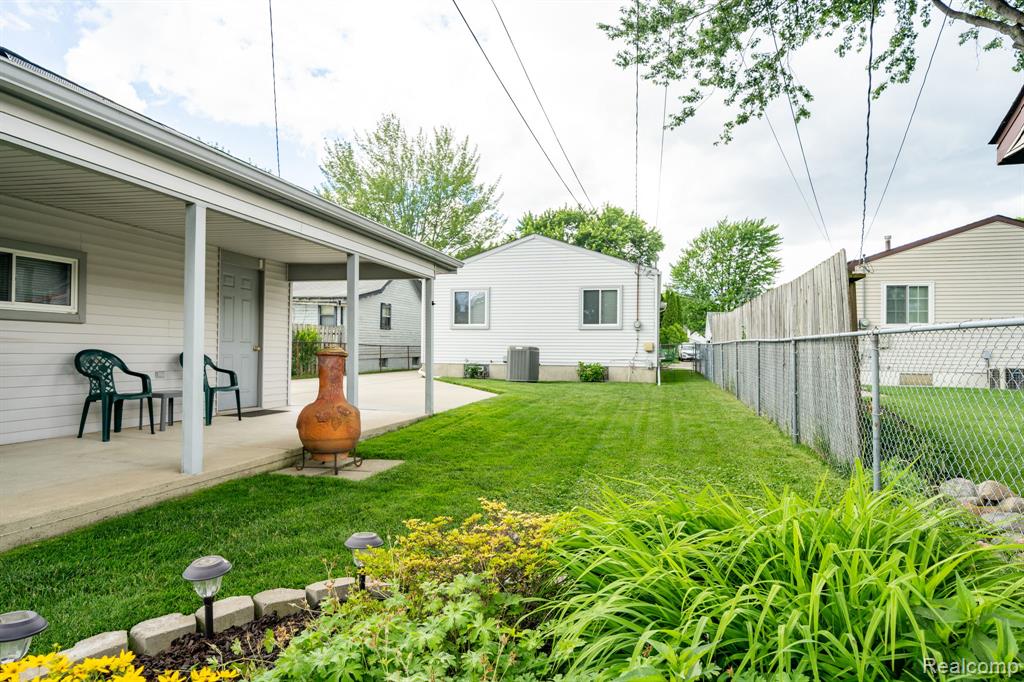 27860 Kaufman Street, Roseville, MI 48066 — Photo 28
