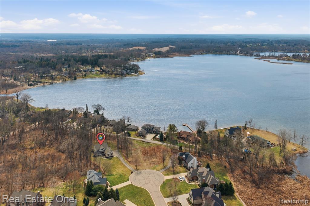 3181 Aspen Ridge Court, Howell, MI 48843 — Photo 47
