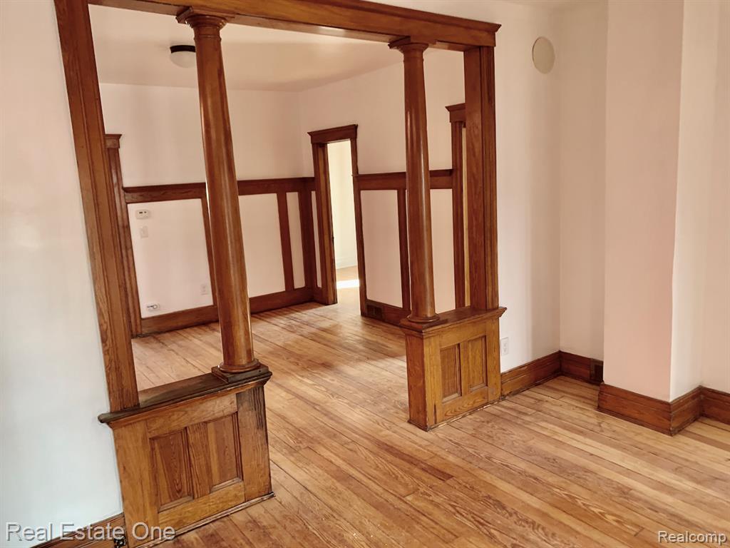 2454 Florian Street, Hamtramck, MI 48212 — Photo 35