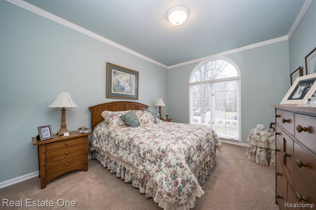 54035 Scarboro Way, Shelby Twp, MI 48316 — Photo 23