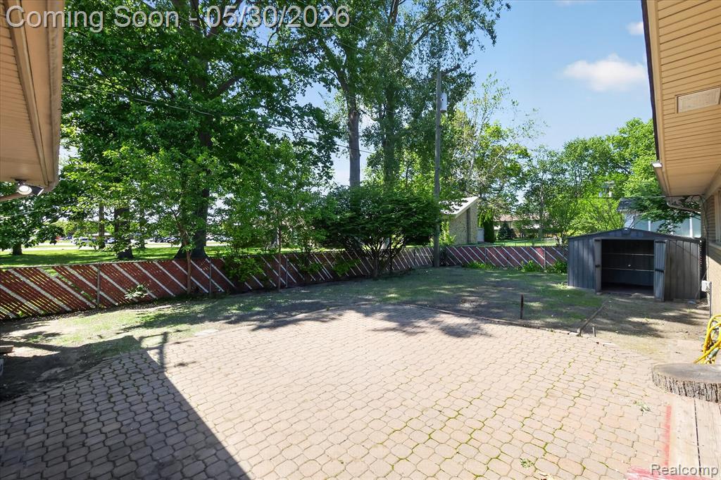 28013 Roan Drive, Warren, MI 48093 — Photo 55