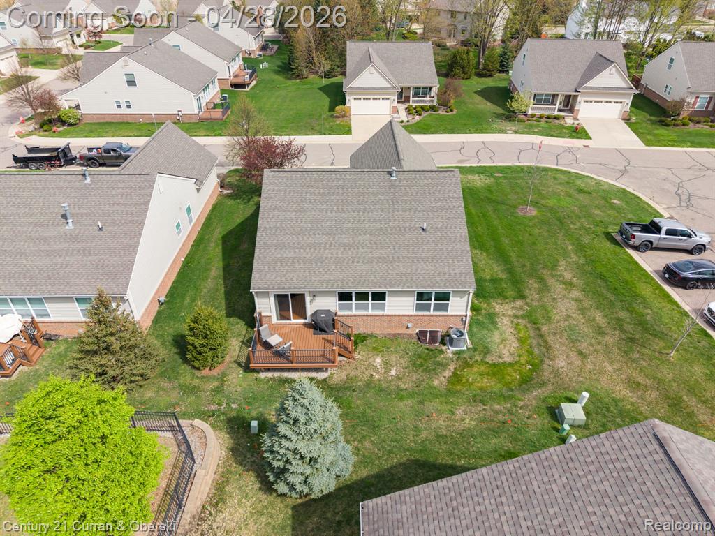 1091 Paddock Drive, South Lyon, MI 48178 — Photo 56