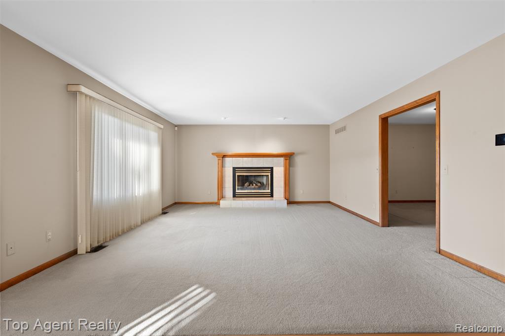 4430 Bayleaf Drive, Sterling Heights, MI 48314 — Photo 13