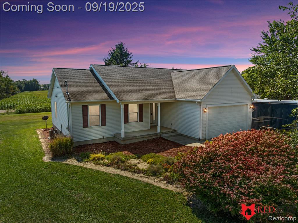 8110 Middleton Road, Corunna, MI 48817 — Photo 2