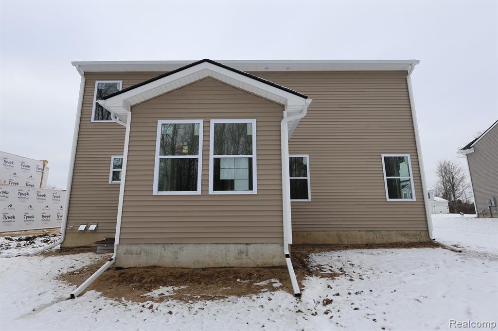 4238 Cedar Lane, Grand Blanc, MI 48439 — Photo 10
