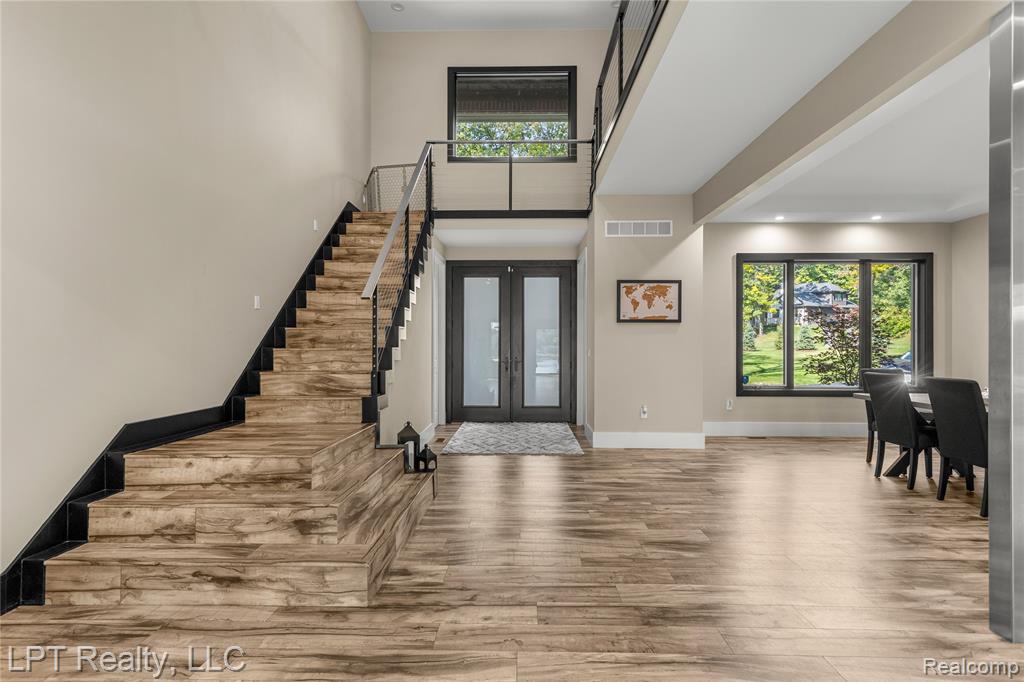 5029 Forest Valley Drive, Clarkston, MI 48348 — Photo 5