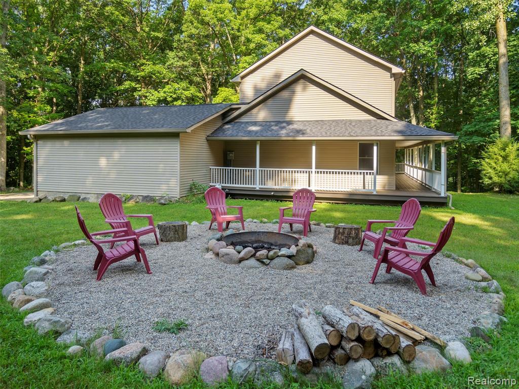 9480 Hartland Road, Fenton, MI 48430 — Photo 48