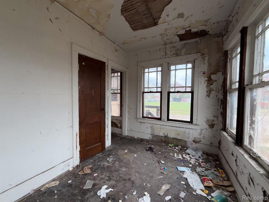 8788 Dexter Avenue, Detroit, MI 48206 — Photo 17