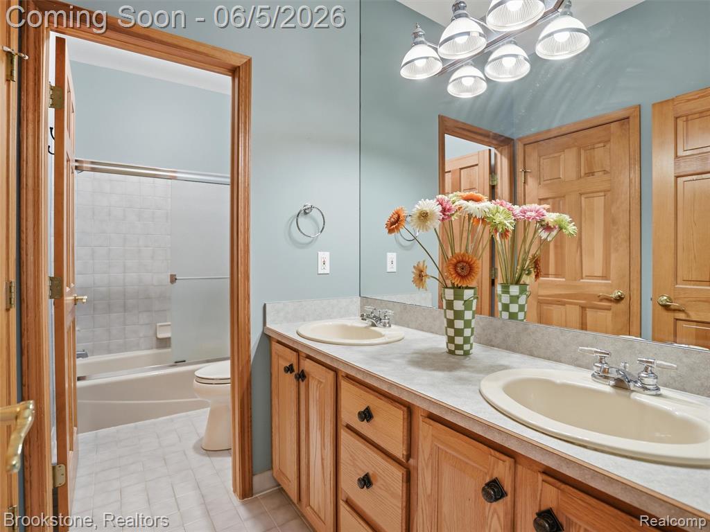 9523 Quail Ridge Run, Brighton, MI 48114 — Photo 24