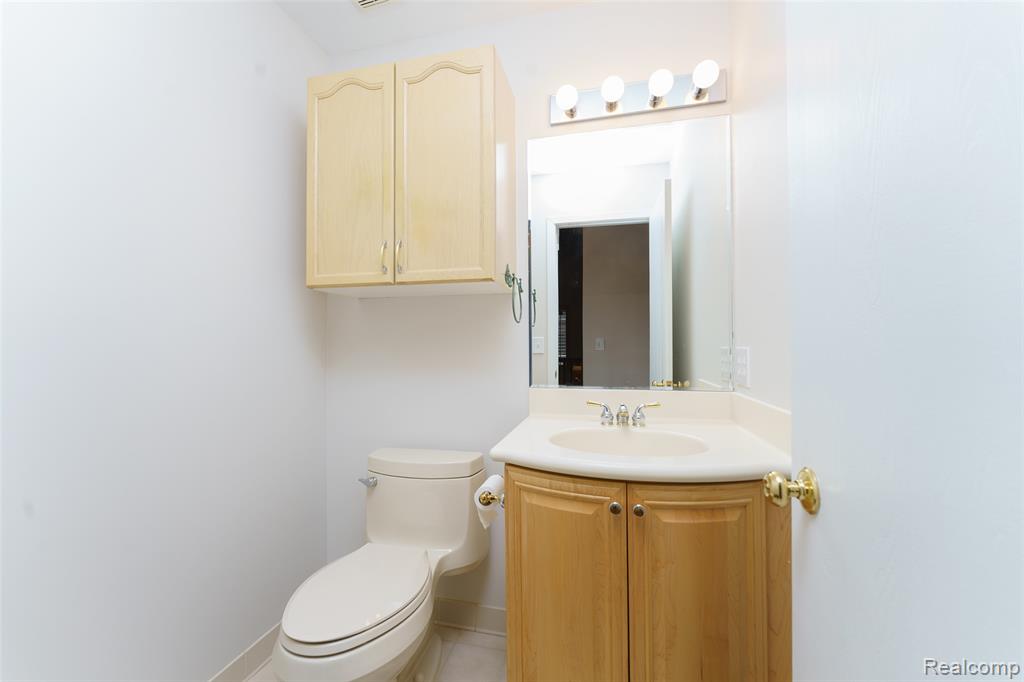 469 Winwood Circle, 121, Walled Lake, MI 48390 — Photo 12