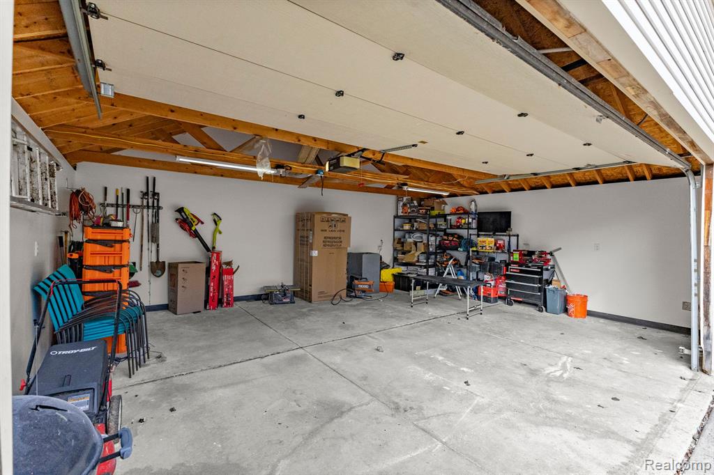 941 N MILDRED Street, Dearborn, MI 48128 — Photo 41