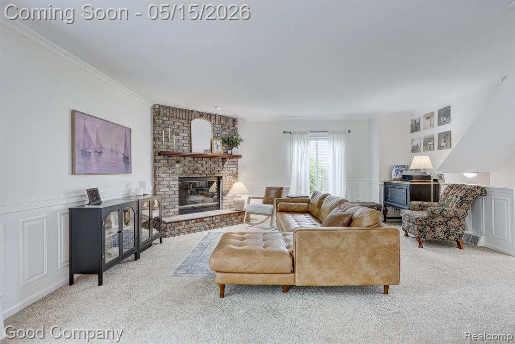 2370 Lansbury Drive, Waterford, MI 48329 — Photo 6
