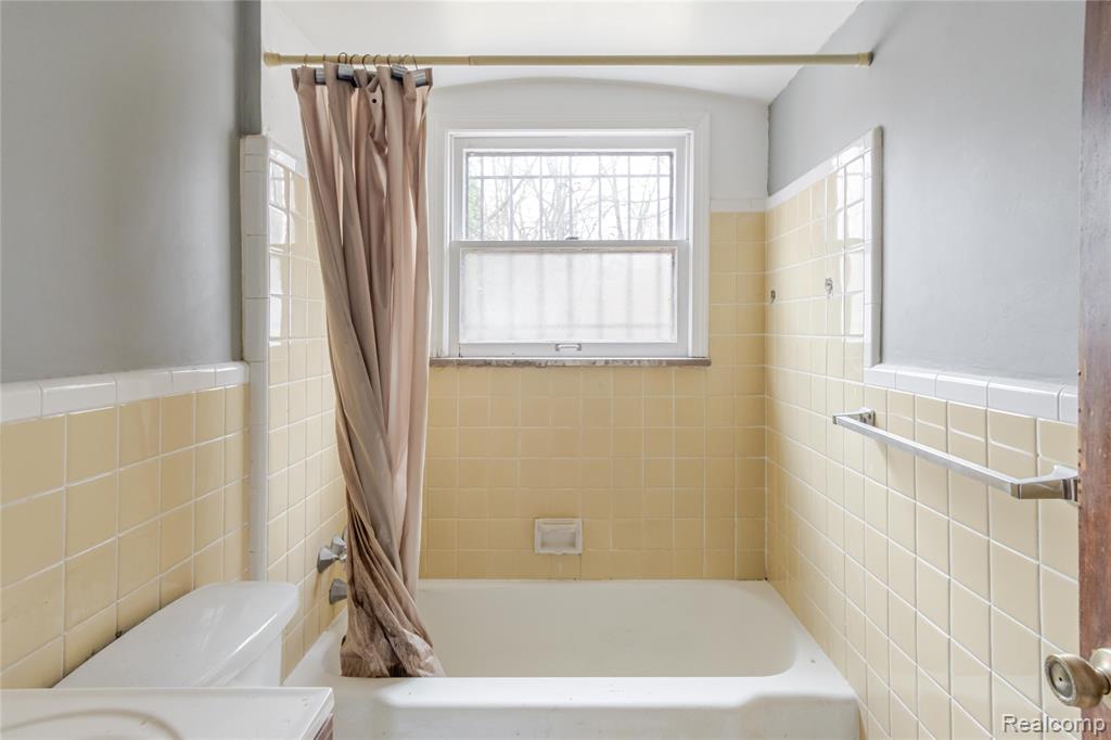 14179 Bramell Street, Detroit, MI 48223 — Photo 17