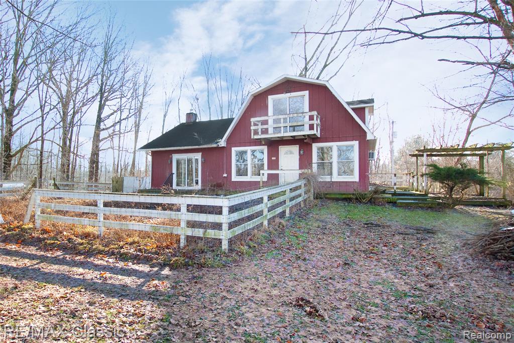 1315 W Marr Road, Howell, MI 48855 — Photo 2