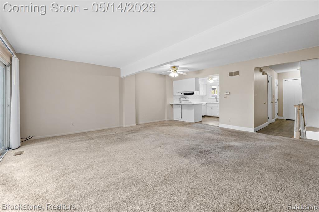 819 Kirts Boulevard, Troy, MI 48084 — Photo 7