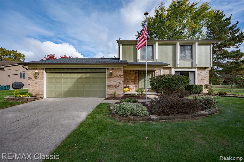 25884 BUCKMINSTER Drive, Novi, MI — front exterior