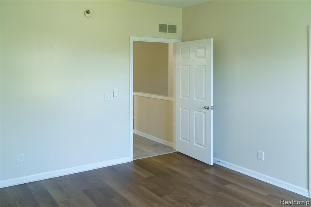 1803 Pinecroft Drive, Canton, MI 48188 — Photo 46