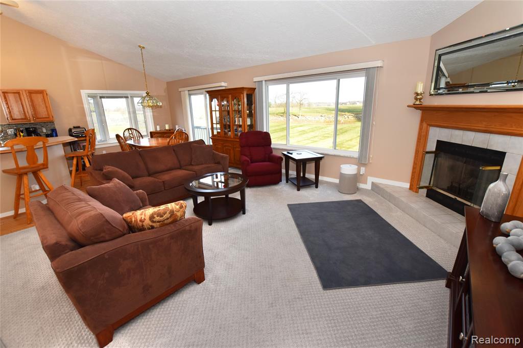 2595 Clinton Hills Road, Ortonville, MI 48462 — Photo 2