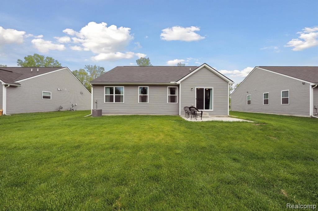 6912 Sweet Water Drive, Ypsilanti, MI 48197 — Photo 26