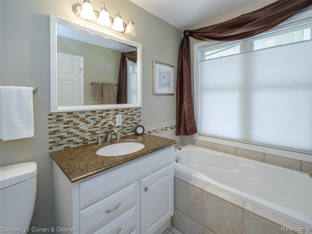 60846 N Lakeshore Drive, Lawrence, MI 49064 — Photo 23