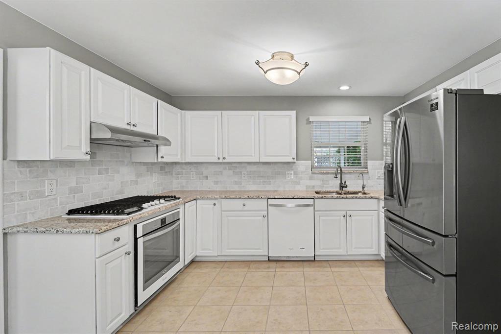 6573 Summit Ridge, Clarkston, MI — Photo 8